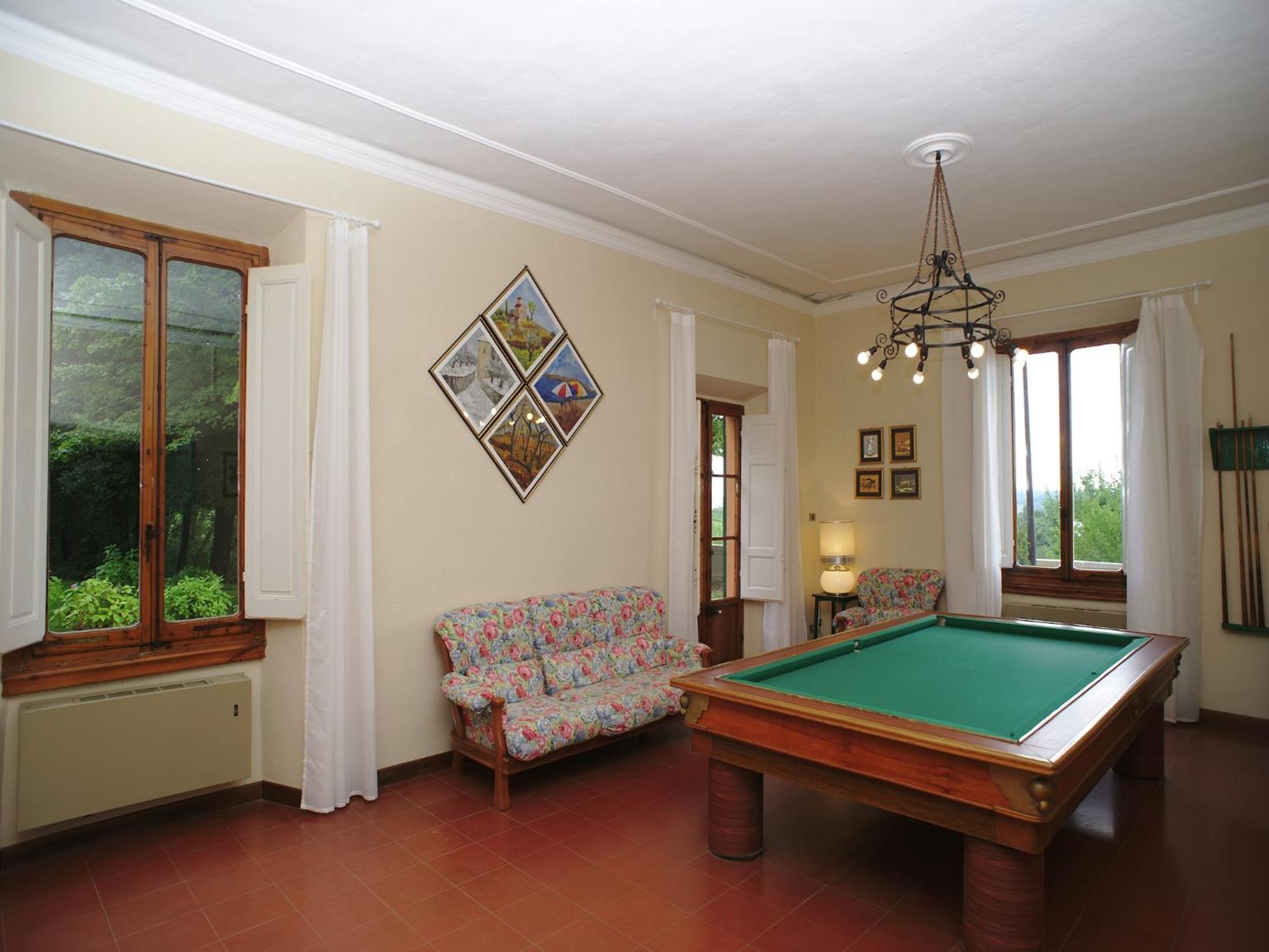 Lovely Holiday Home In Montefiridolfi With Hill View エクステリア 写真