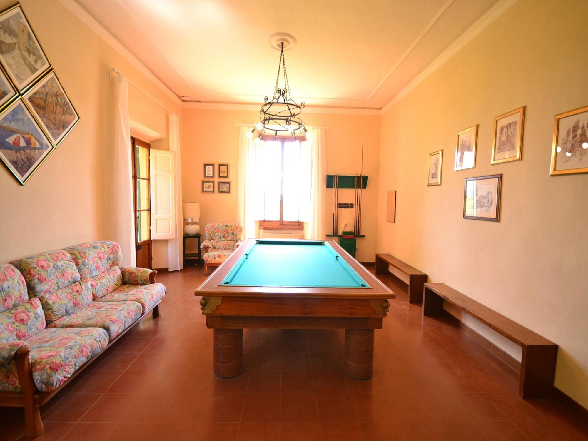 Lovely Holiday Home In Montefiridolfi With Hill View エクステリア 写真
