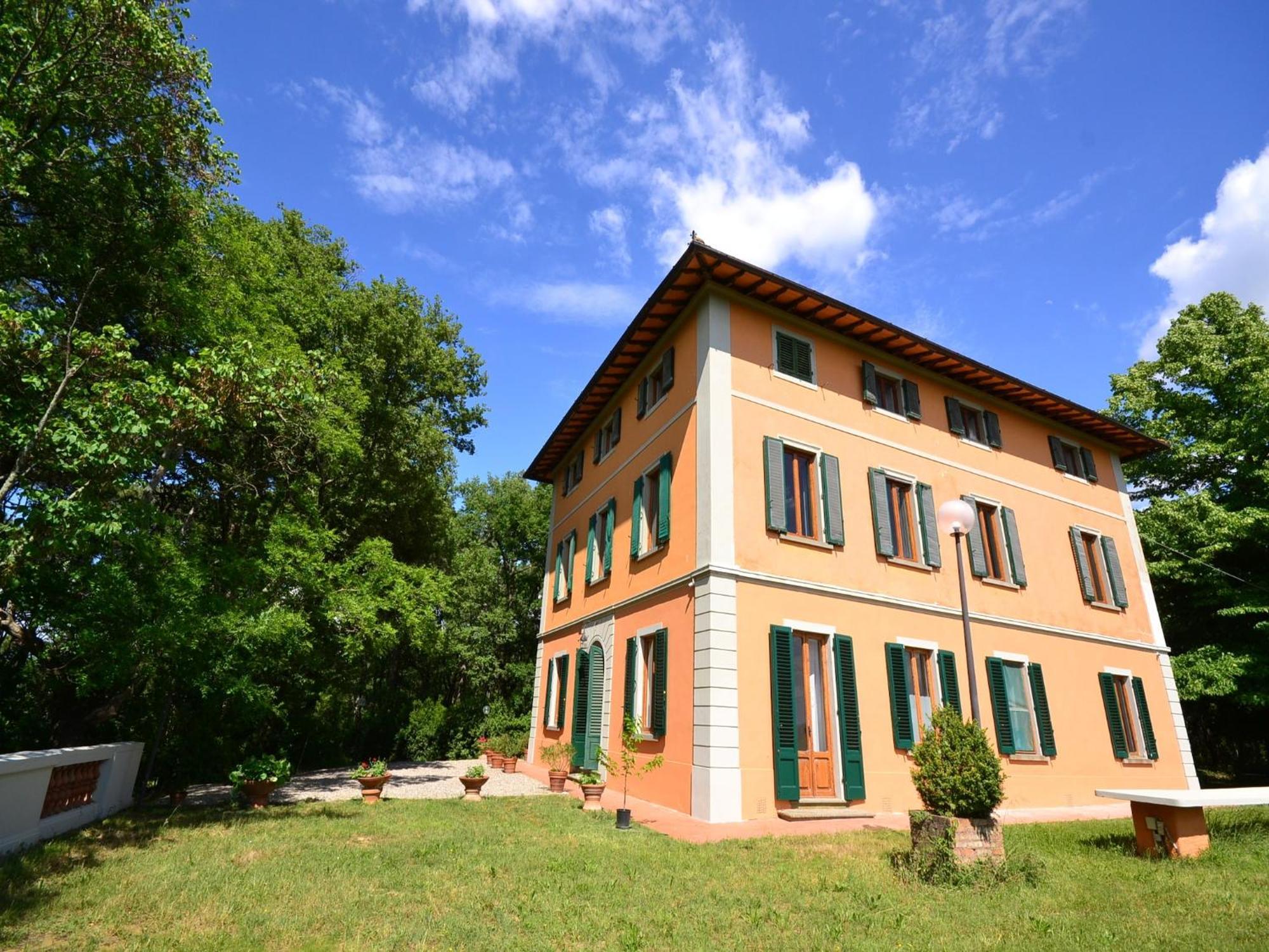Lovely Holiday Home In Montefiridolfi With Hill View エクステリア 写真